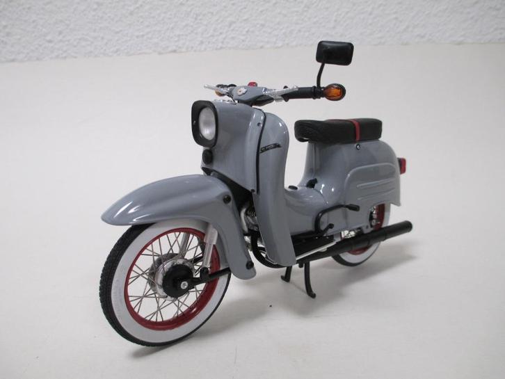 Simson Schwalbe KR51/1 Custom III, Hobby en Vrije tijd, Modelauto's | 1:5 tot 1:12, Nieuw, Motor, 1:9 t/m 1:12, Ophalen of Verzenden