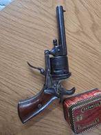 Antiek 19de eeuws revolver 7mm pinfire incl doosje, Ophalen of Verzenden