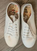 Witte C&A Sneakers - Maat 38 - NIEUW!, Kleding | Dames, Schoenen, Wit, Nieuw, Ophalen of Verzenden, Sneakers of Gympen