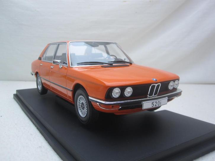 BMW e12 520i 1974 1:18 MCG, Hobby en Vrije tijd, Modelauto's | 1:18, Nieuw, Auto, Overige merken, Ophalen of Verzenden