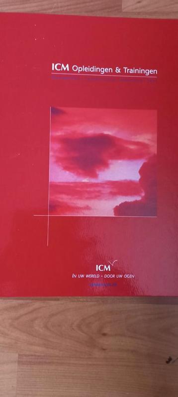 ICM Trainersopleiding,compleet met boeken, zie foto's  beschikbaar voor biedingen