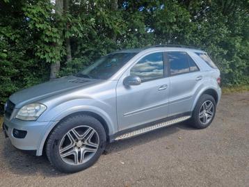 Mercedes-Benz M-Klasse 3.0 CDI Ml280 4MATIC AUT 2005 Grijs beschikbaar voor biedingen