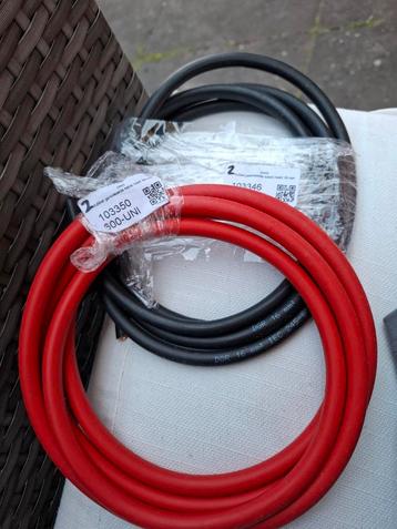 2x 1 meter dubbel geïsoleerde kabel 16mm beschikbaar voor biedingen