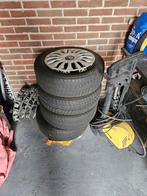 Winterbanden met doppen. 185/60R15, Auto-onderdelen, Ophalen of Verzenden
