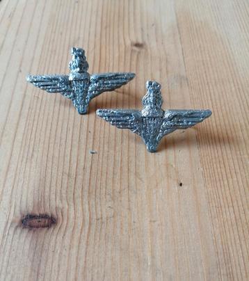 Airborne Sweetheart? Badges - Parachute Regiment.  beschikbaar voor biedingen
