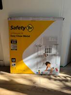 2 traphekjes Safety First (nieuw), Kinderen en Baby's, Traphekjes, Ophalen, Nieuw, Metaal of IJzer, Klemhekje