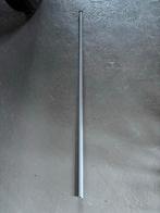 Kleerkast stangen: 2x hout, 1x metaal, Ophalen, Minder dan 50 cm, Gebruikt, 100 tot 150 cm