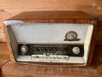 Oude radio Loewe Opta, Antiek en Kunst, Antiek | Tv's en Audio, Ophalen