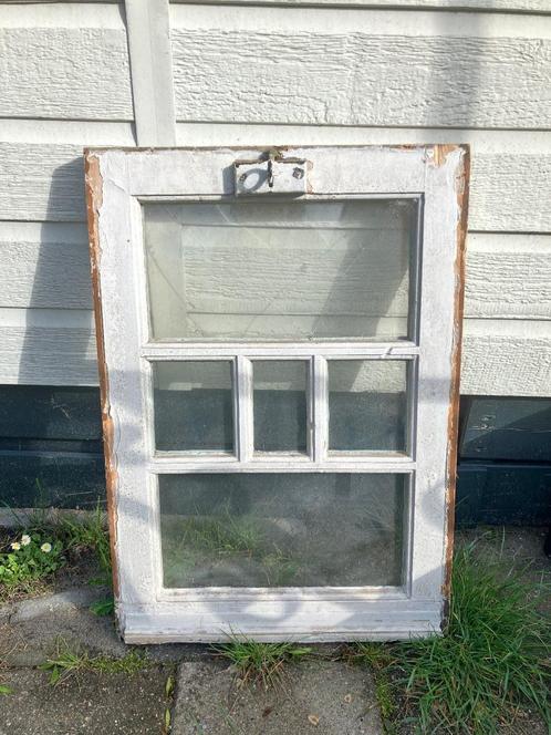 oude gebruikte raam, oude raam, Doe-het-zelf en Verbouw, Glas en Ramen, Gebruikt, Minder dan 80 cm, Minder dan 80 cm, Ophalen of Verzenden