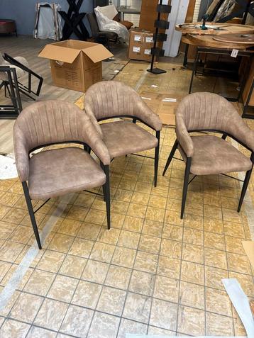 Eetkamerstoel Saar - Taupe Velvet beschikbaar voor biedingen