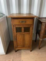 Antieke Vintage Kast met Sleutel, Ophalen, Minder dan 50 cm, Gebruikt, Glas