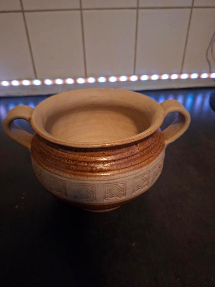 Vintage Aardewerk Pot met Handvatten, Antiek en Kunst, Antiek | Keramiek en Aardewerk, Ophalen