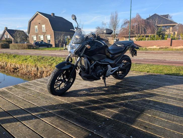 honda NC 700s, Motoren, Motoren | Honda, Particulier, Naked bike, 12 t/m 35 kW, 2 cilinders, Minimaal motorrijbewijs A2, ABS, Handvatverwarming