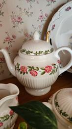 Wedgwood Rosalind Theepot, Antiek en Kunst, Ophalen of Verzenden