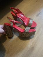 Guess hakken, Guess, Beige, Ophalen of Verzenden, Zo goed als nieuw