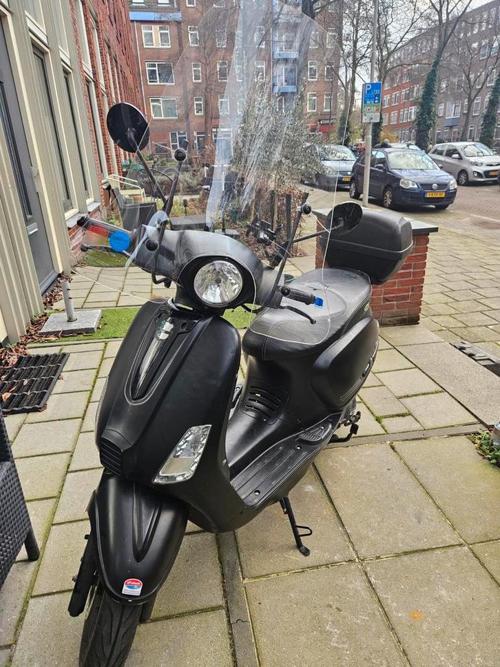 Gts bravo 2018, Fietsen en Brommers, Snorfietsen en Snorscooters, Overige merken, Benzine, Ophalen of Verzenden