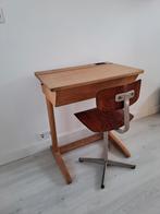 Vintage lessenaar met stoel, Kinderen en Baby's, Kinderkamer | Tafels en Stoelen, Ophalen, Gebruikt, Stoel(en)