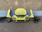 voorkop compleet vw golf V 2003 tot 2010 geel voorkant, Gebruikt, Bumper, Volkswagen, Ophalen