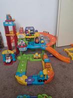 Vtech toet toet garage en trein inclusief auto's, Kinderen en Baby's, Speelgoed | Vtech, Ophalen of Verzenden, Zo goed als nieuw