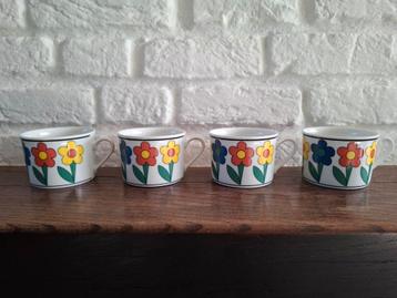 Set van 4 vintage mokken van HW Collection Bavaria Duitsland beschikbaar voor biedingen
