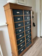 Vintage Notariskast met blauwe dossierlades, Ophalen, Gebruikt, 50 tot 100 cm, Met lade(s)