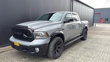 Dodge Ram 1500 5.7 V8 4x4 Crew Cab 5'7 Limited beschikbaar voor biedingen