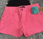 Meisjes short, Kinderen en Baby's, Kinderkleding | Maat 170, Ophalen of Verzenden, Nieuw, Meisje, Broek