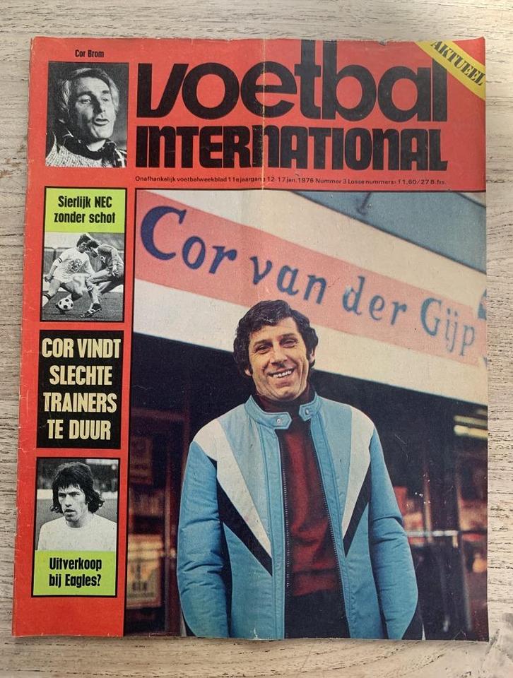 Voetbal International VI Div. tijdschriften uit 1976 / €1,50, Verzamelen, Sportartikelen en Voetbal, Zo goed als nieuw, Boek of Tijdschrift