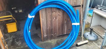 Geïsoleerde Persbuis 25mm - 26 Meter beschikbaar voor biedingen