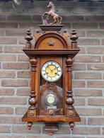 Antieke paardjes regulator klok junghans, Ophalen