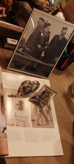 OUD FOTOLIJSTJE MET BOLGLAS + 2 kleine fotolijstjes LIJSTJES, Ophalen of Verzenden