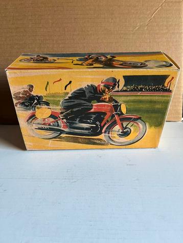 Technofix motor doos 17,5cm bij 6,5cm beschikbaar voor biedingen