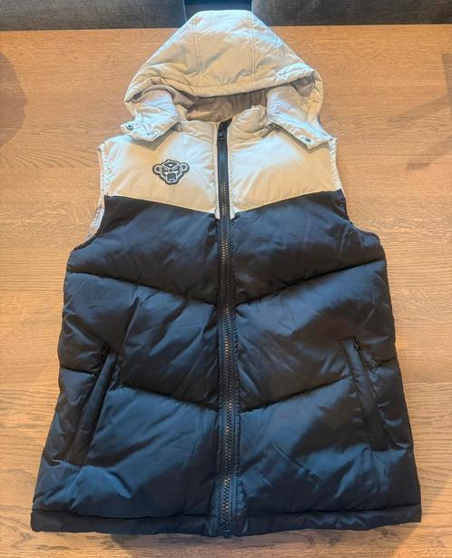 Zwart grijze bodywarmer Black Bananas maat 176/16, Kinderen en Baby's, Kinderkleding | Maat 176, Zo goed als nieuw, Jongen, Jas