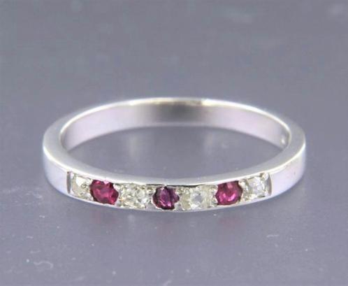 Prachtige platina ring met diamant en robijn (15), Sieraden, Tassen en Uiterlijk, Ringen, Zo goed als nieuw, Dame, Kleiner dan 17