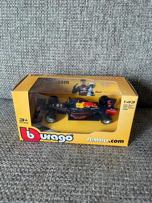 RB12 2016 jumbo Bburago Red Bull Racing Max Verstappen model, Hobby en Vrije tijd, Modelauto's | 1:24, Zo goed als nieuw, Bburago