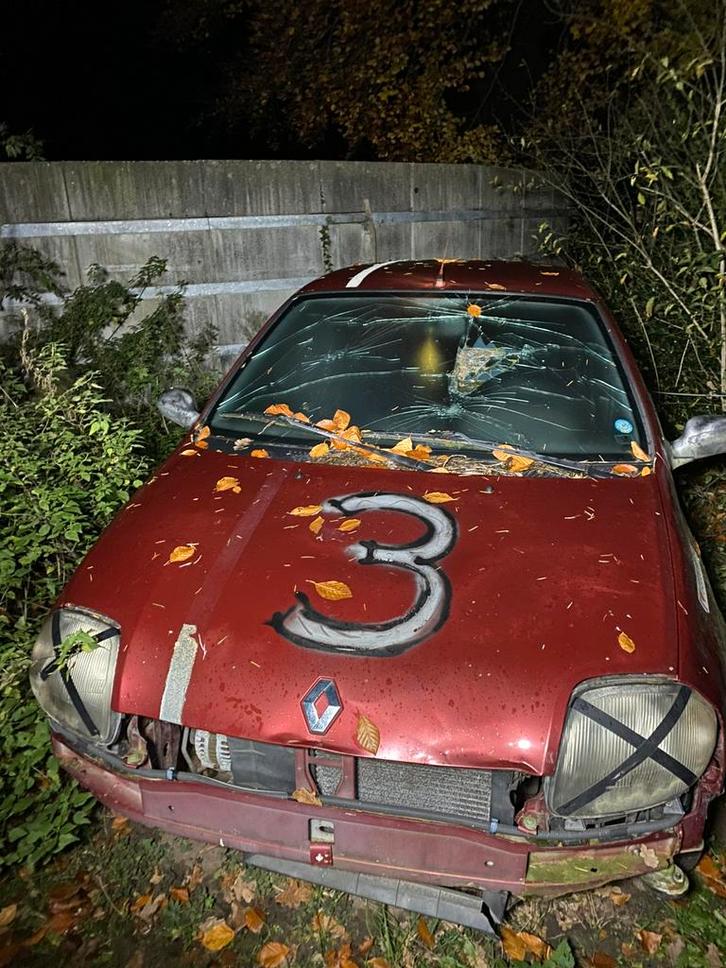 Cross auto renault clio, Auto-onderdelen, Overige Auto-onderdelen, Renault, Ophalen