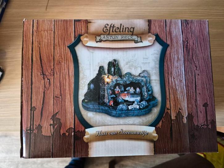 Efteling Huis van Sneeuwwitje  ( Anton Pieck ), Verzamelen, Efteling, Nieuw, Beeldje of Poppetje, Ophalen of Verzenden