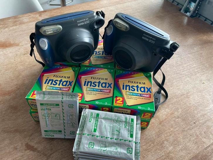 Fujifilm instax200 camera’s + films, Audio, Tv en Foto, Fotocamera's Analoog, Zo goed als nieuw, Polaroid, Fuji, Ophalen of Verzenden