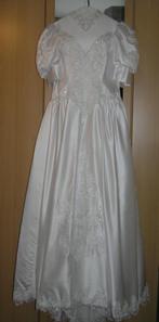 Prachtige WIT SATIJNEN BRUIDSJAPON te koop in maat 40, Kleding | Dames, Trouwkleding en Trouwaccessoires, Ophalen of Verzenden