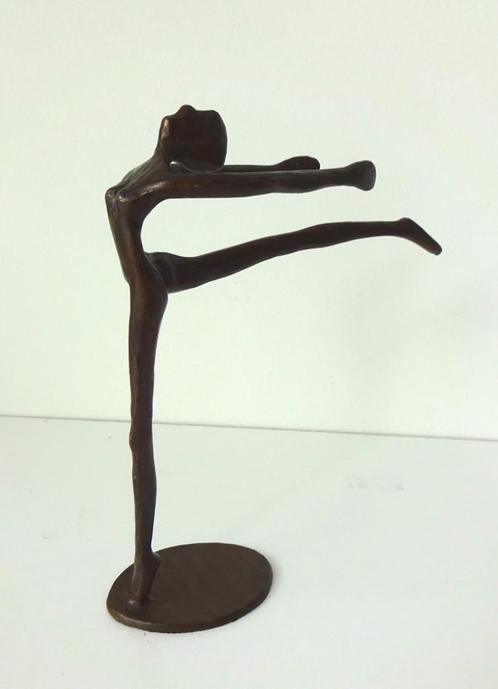 Bronzen beeldje ballerina naar achter gestrekte armen 3714-b, Antiek en Kunst, Antiek | Koper en Brons, Brons, Ophalen of Verzenden