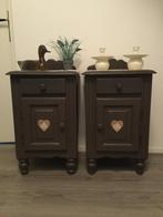 2 brocante nachtkastjes salontafel dressoir eethoek, Ophalen, Zo goed als nieuw