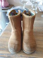 Uggs 22,5, Jongen of Meisje, Ophalen of Verzenden, Uggs, Laarzen