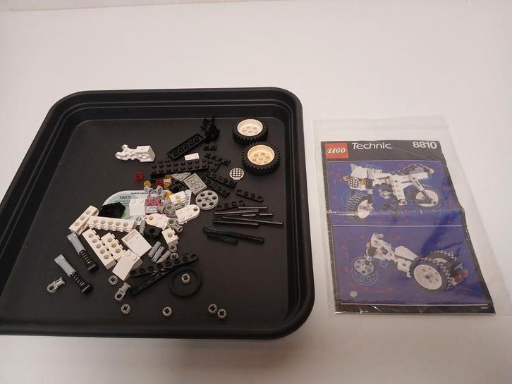 Lego 8810 technic cafe racer met manual, Kinderen en Baby's, Speelgoed | Duplo en Lego, Zo goed als nieuw, Ophalen of Verzenden