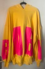 Miss City hoodie - Geel met neon roze letters, Verzenden, Zo goed als nieuw, Maat 42/44 (L), Geel