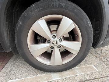 215/65r17 103h winter VAG beschikbaar voor biedingen