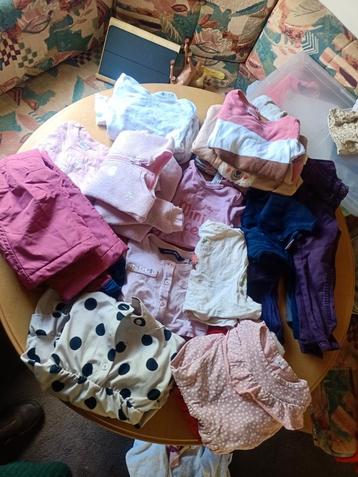 Meisjes pakket 92 beschikbaar voor biedingen
