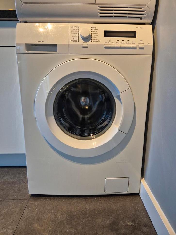 AEG Lavamat Protex wasmachine 7kg, Witgoed en Apparatuur, Wasmachines, Gebruikt, Voorlader, 6 tot 8 kg, 85 tot 90 cm, 1200 tot 1600 toeren