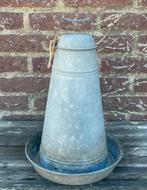 Brocante oud zinken waterbak voor kippen of vogeltjes, Antiek en Kunst, Ophalen of Verzenden