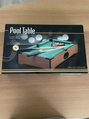 Mini Pooltafel - Compleet met accessoires! beschikbaar voor biedingen