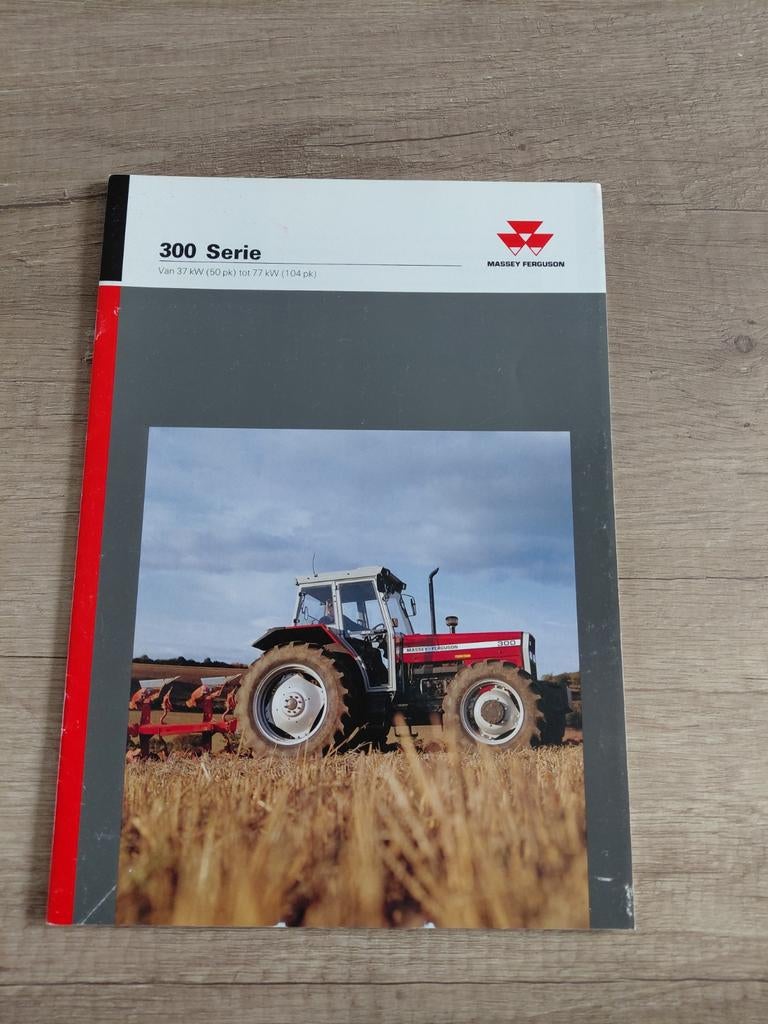 Massey Ferguson 300 serie 50-104pk folder, Ophalen of Verzenden, Zo goed als nieuw